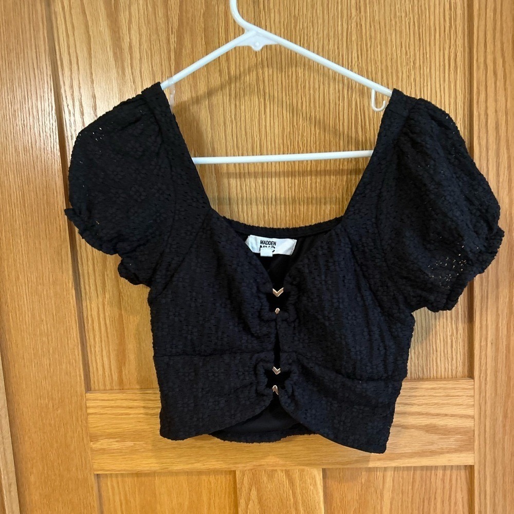 Madden NYC Black Textured Crop Top Short Puff Sleeve Gold Hardware Size Medium